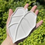 Bower Bird Ceramic Watercolor Palette,Mini 5.5in Leaf Artist Porcelain Palettes for Painting,for Acrylic,Gouache,Watercolor,Painting,Ceramic Mixing Tray (Ceramics)