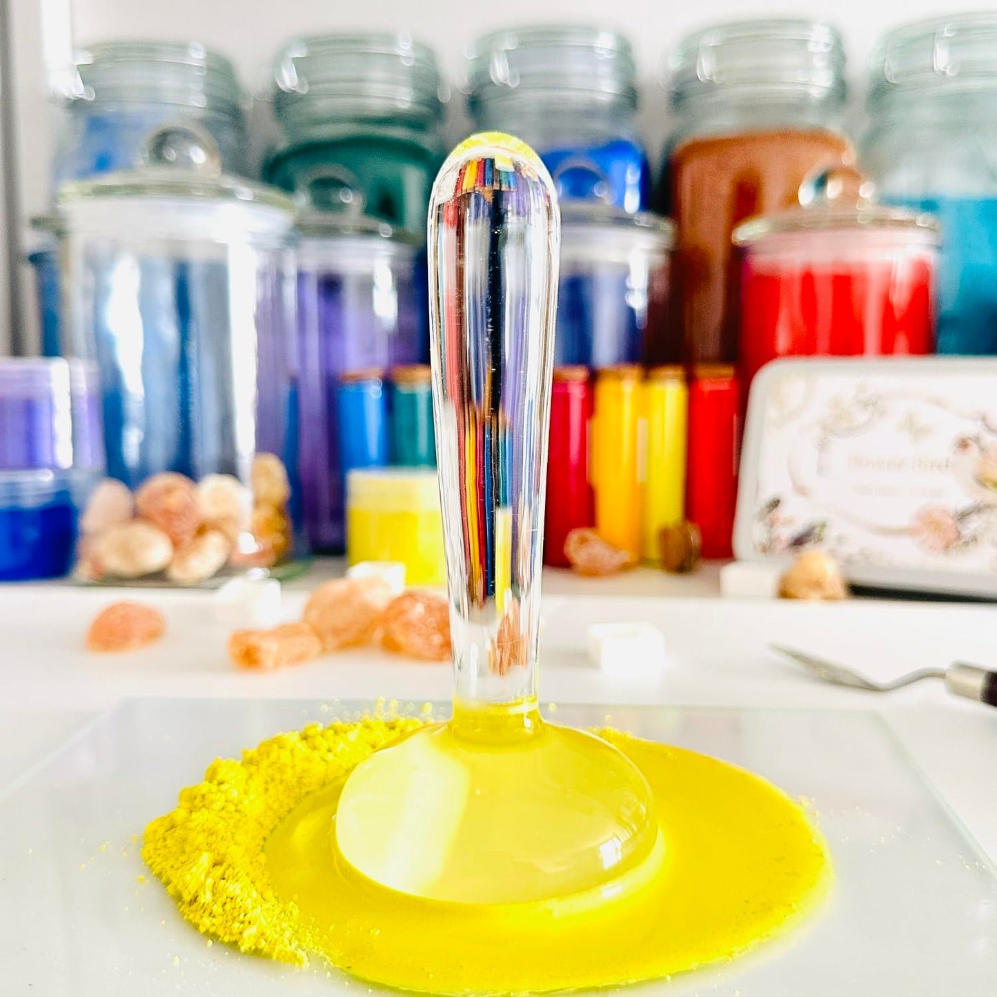 71KvBOSz0kL Glass Muller Flat Bottom Mineral Pigment Grinding Pestle, Suitable for DIY Oil Painting, Watercolor,Tempera, Artist's Paint Grinding - Image 1