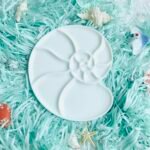 Bower Bird Ceramic Paint Palette Round Conch，Artist Professional Porcelain Watercolor Palette，Acrylic Gouache Watercolor Mixing Tray-6.7Inch